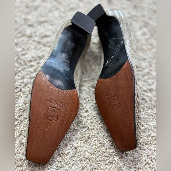 Stuart Weitzman Brown Leather Snakeskin Kitten Heels - Picture 4 of 5